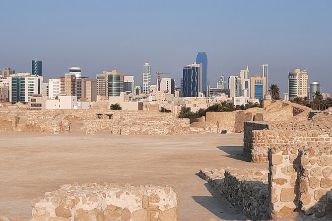 Discover Bahrain in half day - Maher’s guiding style and the small-group advantage