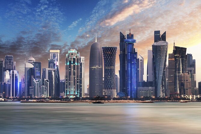 Doha City Tour: Souq Waqif, Katara, The Pearl, and Corniche - Katara Cultural Village: mosque, beach, and skyline