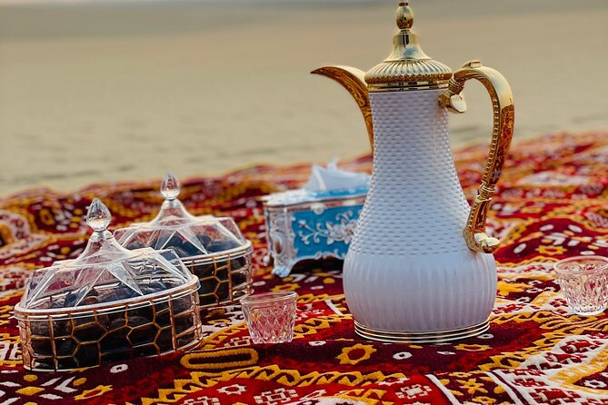 Doha Desert Safari: Dunebashing, Camel, Sandboarding & Inland Sea - A fast route from Doha to open desert