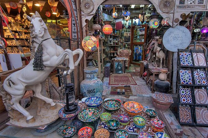 Doha Food And Souq Waqif Local Market, Msheireb Heart of Doha Tour - Who should book this private Souq Waqif tour?