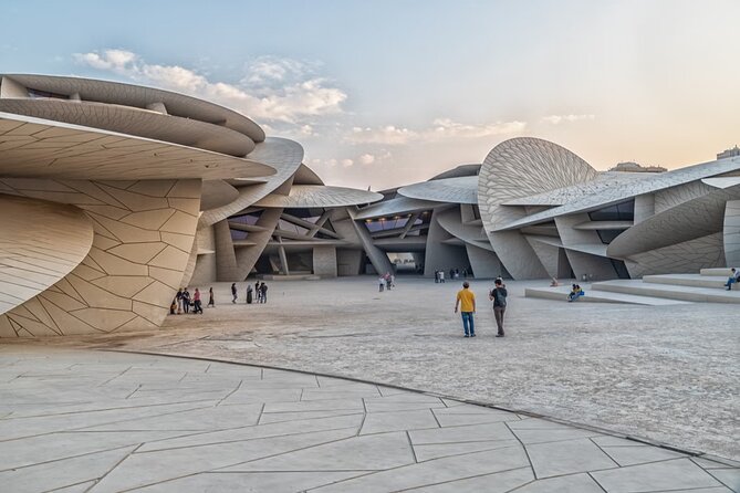 Doha Guided City Tour Souq Waqif, Katara, Pearl Qatar - A fast introduction to Doha’s many faces