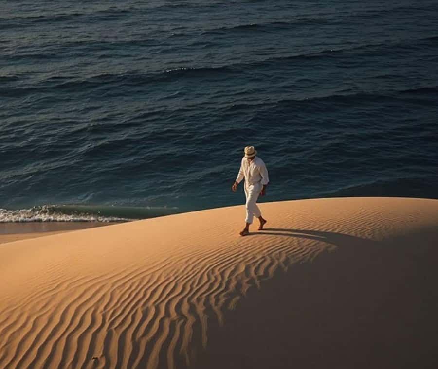 Doha: Night Inland Sea Desert Safari with Full Activities - Dune bashing under the night sky
