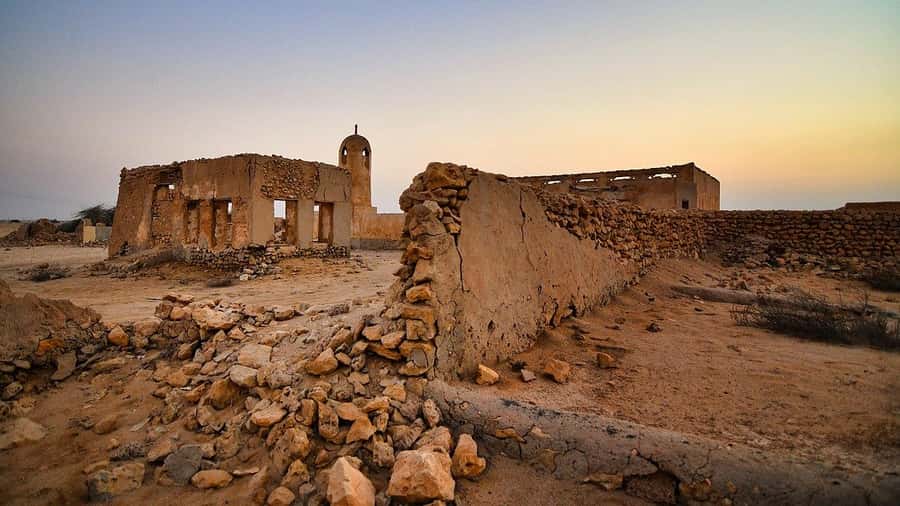 Doha: North Qatar Tour, Mangroves, & Zubara Fort and purple - Jumail abandoned village: a quiet final chapter