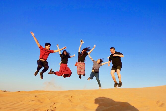 Doha Sharing Desert Safari with Dune Bashing and Sand Boarding - Heat, comfort, and what to bring
