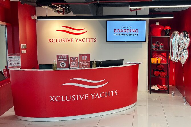 Dubai: 1-Hour Ain Boat Cruise - Who Will Get the Most From This Ride