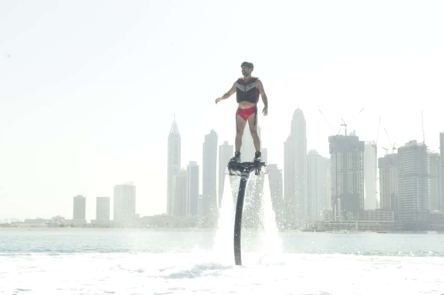 Dubai: 30-Min Flyboard Beginner Session at The Palm Jumeirah - The remaining 20 minutes: finding your balance