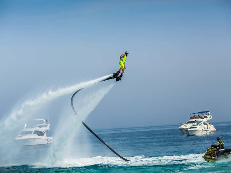 Dubai: 30-Min Flyboard Beginner Session at The Palm Jumeirah - Finding the hotel and getting ready