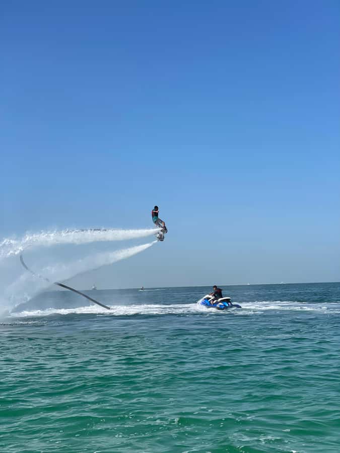 Dubai: 30-minute Flyboard with Instructor and Free Ice Cream - From Umm Suqeim to the open water