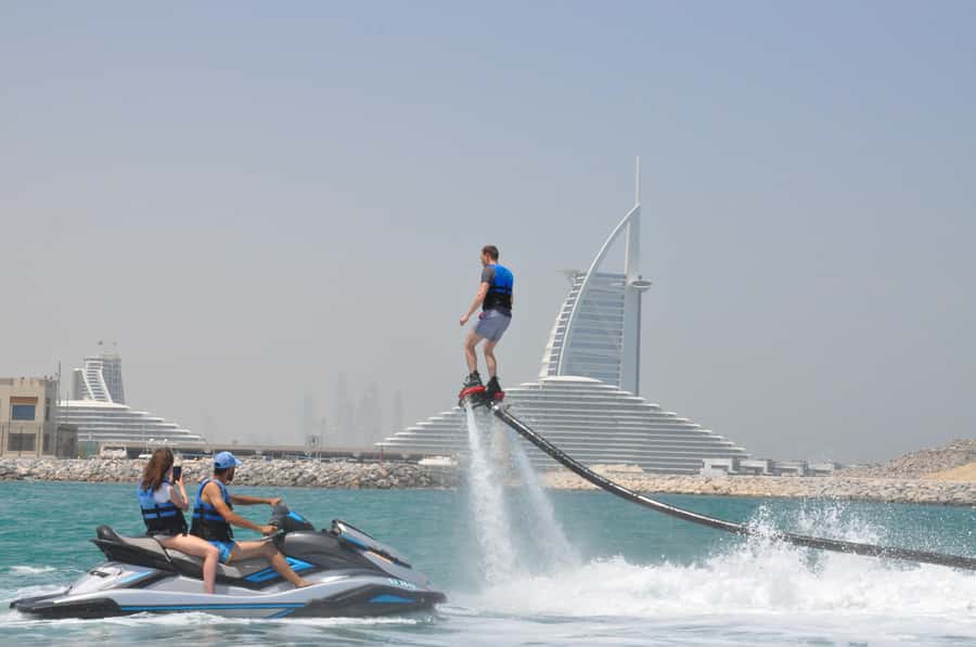 Dubai: 30-minute Flyboard with Instructor and Free Ice Cream - The safety briefing before you take off