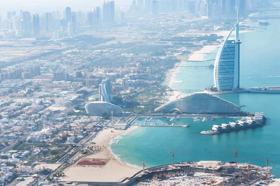 Dubai: 30-Minute Scenic Helicopter Tour - Seating, group size, and the best place to sit