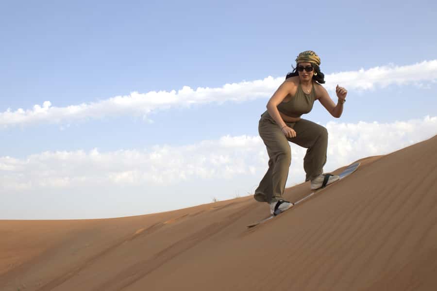 Dubai: 3000cc V6 Dune Buggy & Sandboarding -Private Tour - Sandboarding on the same dunes