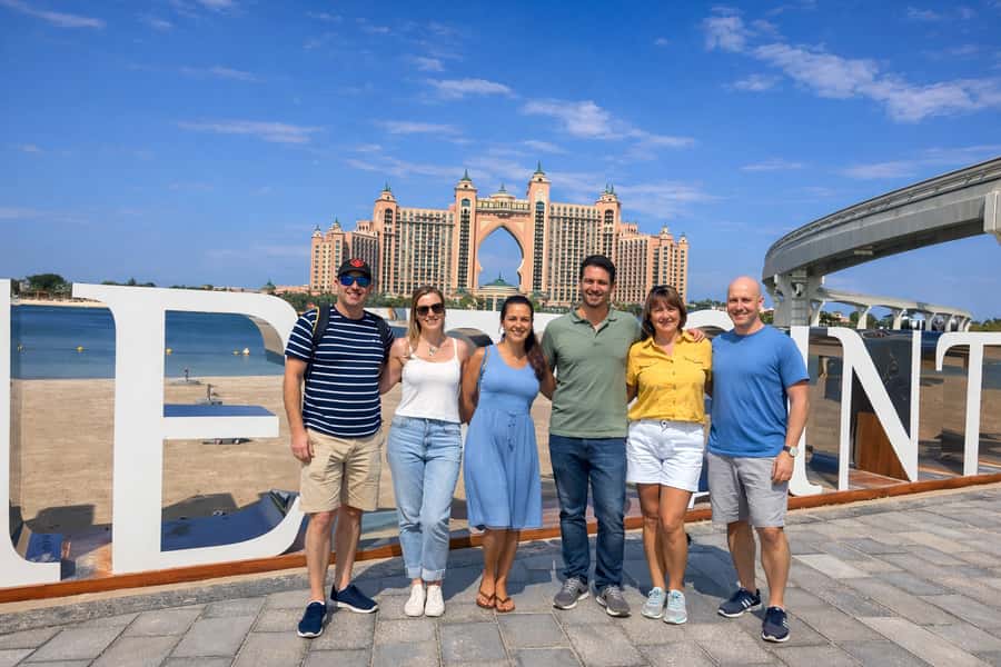 Dubai: 4-Hour Tour with Burj Khalifa Tickets - Key points to know before booking