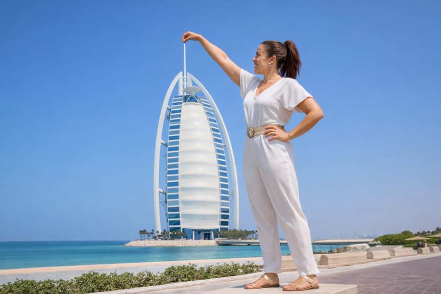 Dubai: 4-Hour Tour with Burj Khalifa Tickets - Hotel pickup starts the sightseeing day