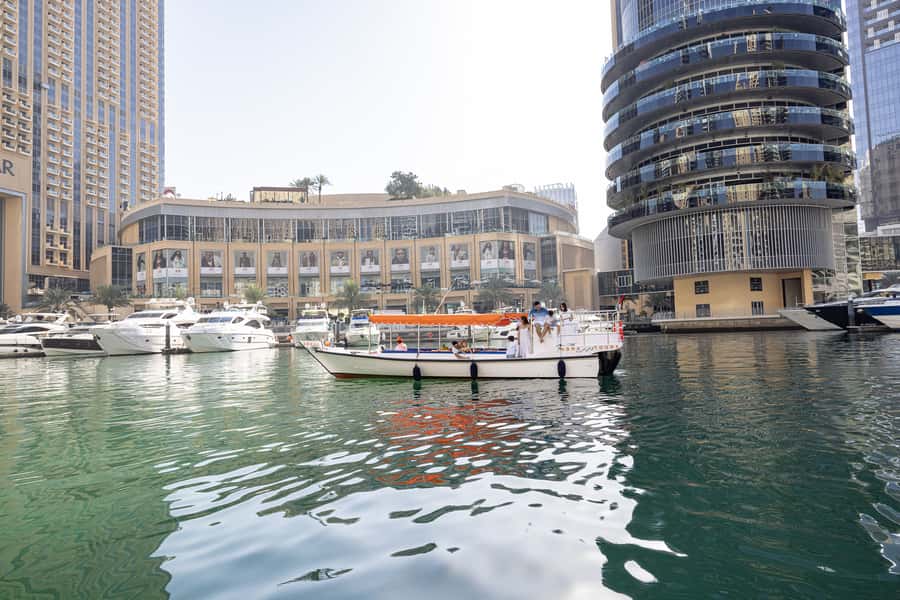 Dubai: Abra Boat Tour in Dubai Marina, Ain Dubai, JBR - JBR and the return to the harbour