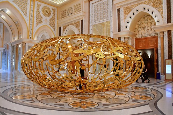 Dubai: Abu Dhabi Trip with Lunch at Al Khayma Heritage Restaurant - The Abu Dhabi drive between major sights