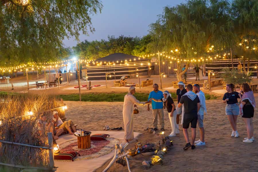 Dubai: Al Marmoom Oasis Camp Experience with Bedouin Dinner - A 10 to 15 minute camel ride at sunset