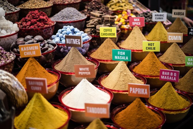 Dubai Aladdin Tour: Souks, Creek, Old Dubai and Tastings - Bargaining your way through the Old Souk