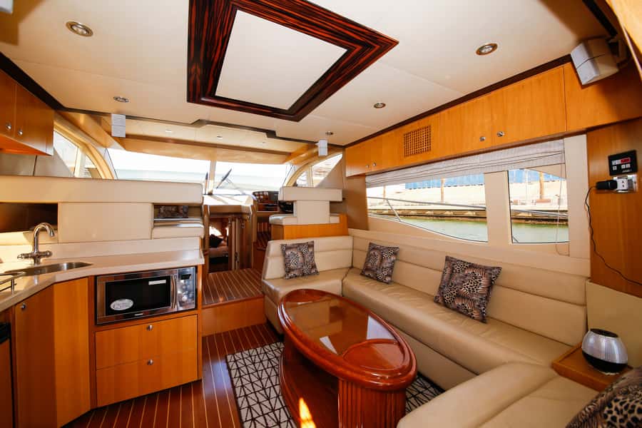 Dubai: Atlantis and Burj Al Arab Cruise on Luxury Yacht - Choosing the right length and time of day