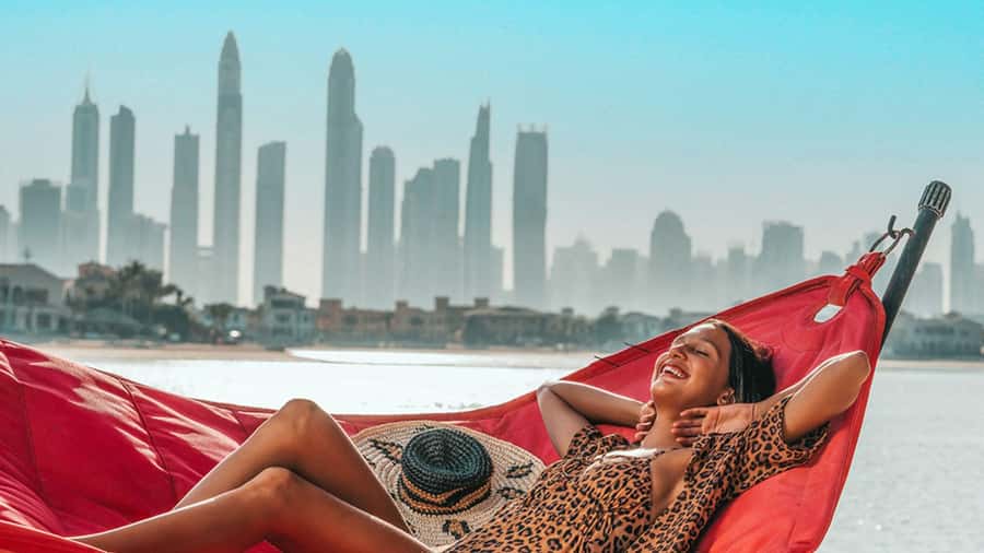 Dubai: Beach Day on the Palm with Skyline Views - A full beach day at Th8 Palm