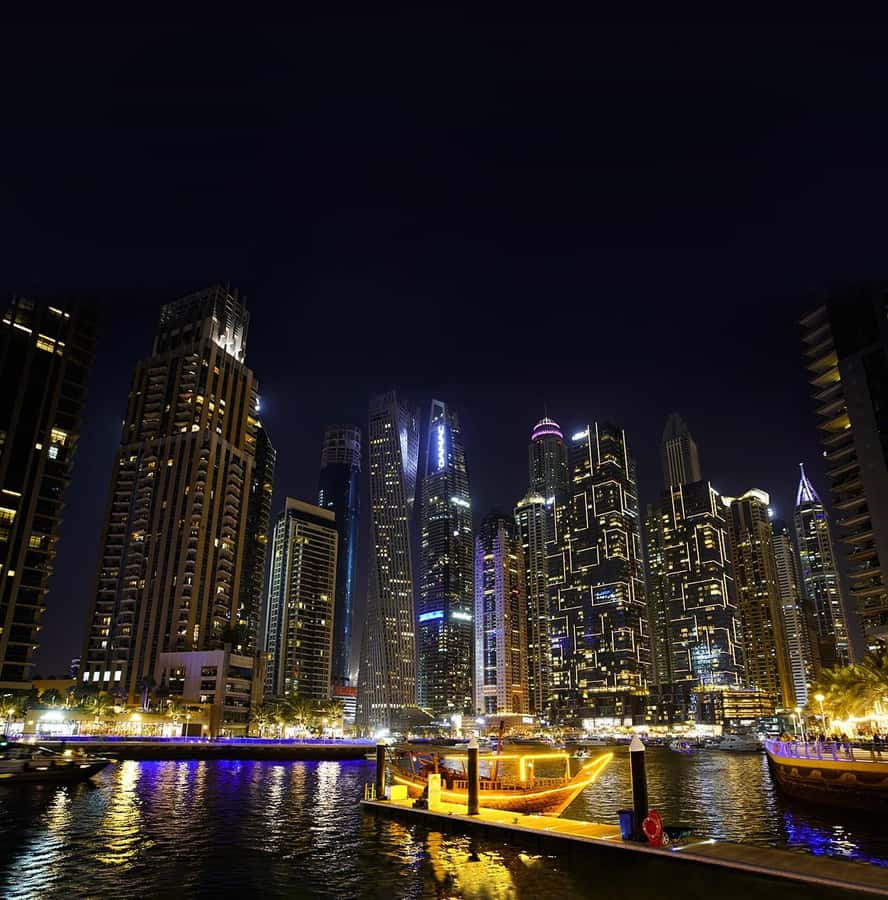 Dubai: Big Bus Panoramic Night Tour & Optional Dinner Cruise - Small details that make a difference