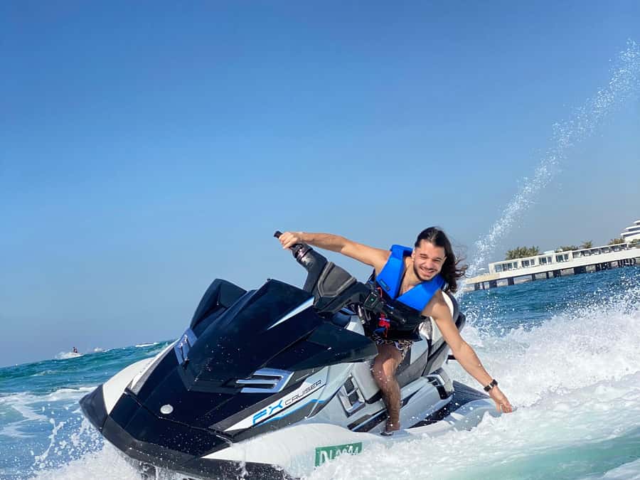 Dubai: Burj Al Arab and Atlantis Jet Ski Tour - Who should choose the Burj Al Arab route?