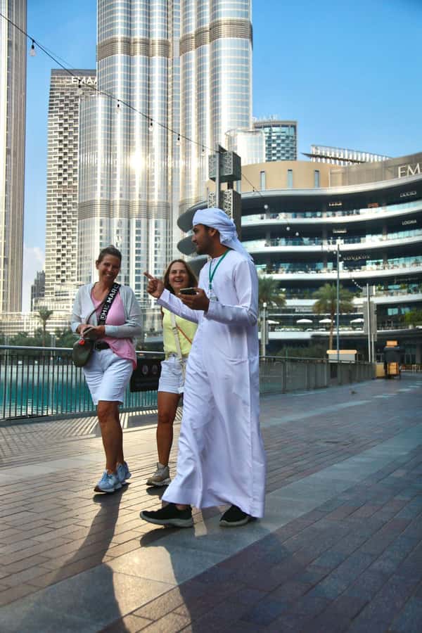 Dubai: City Highlights Private Layover Tour with Transfer - Old Dubai begins at the creek and souks