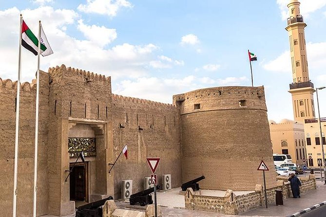 Dubai City Tour: Experience Top Attractions of Dubai - Burj Khalifa and Dubai Mall: the biggest names on the route