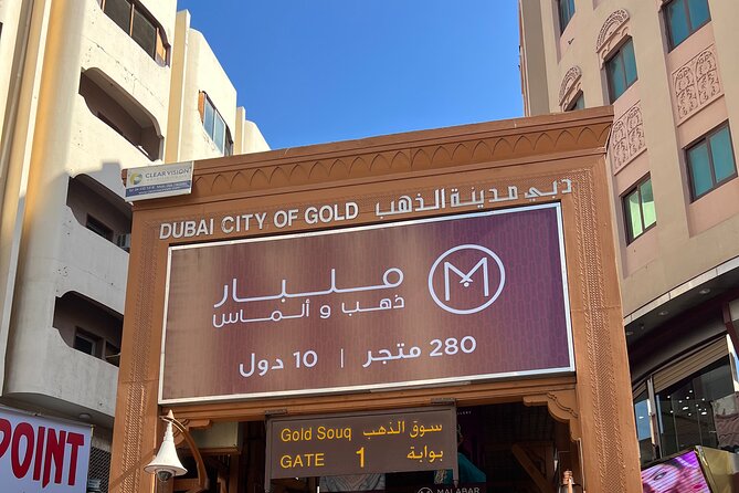 Dubai City Tour Private Souks Modern Dubai - Al Fahidi and the older face of Dubai