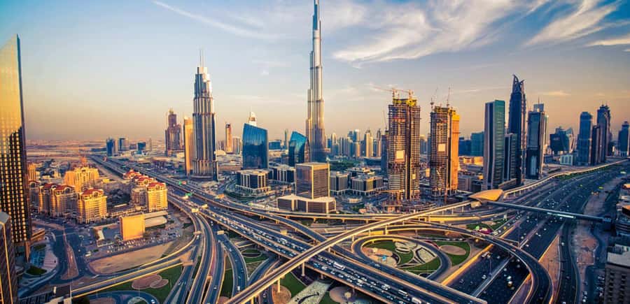 Dubai: City Tour with Professional Guide in Luxury Car - Spice Souk, Gold Souk, and Dubai Creek
