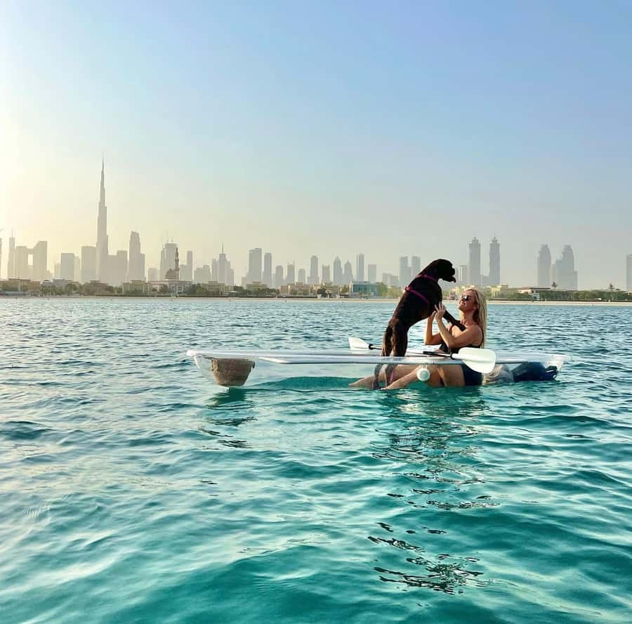 Dubai: Clear Kayaking Experience with Burj Khalifa View - The safety briefing before you paddle