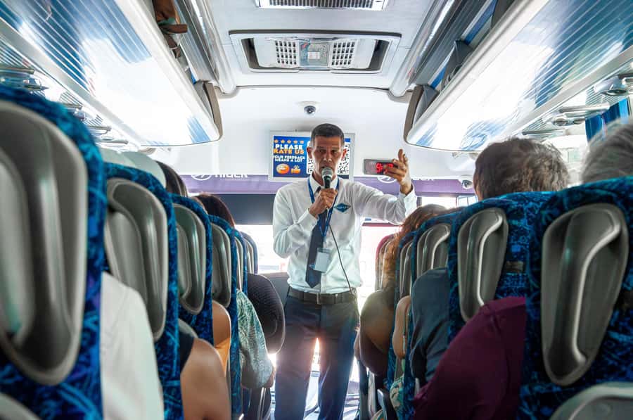 Dubai: Complete Day Tour with Optional Lunch - Bastakyia and the older side of Dubai