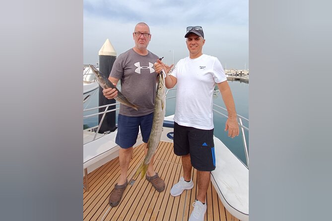 Dubai Deep Sea Fishing 4 hours + BBQ of Catch - From catch to barbecue on the boat