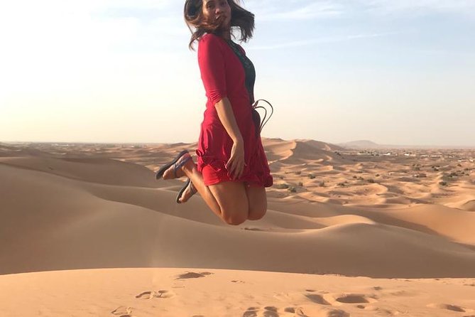 Dubai Desert Red Dune Half-Day Safari Adventure and BBQ Dinner - The sunset photo stop and what it means for timing