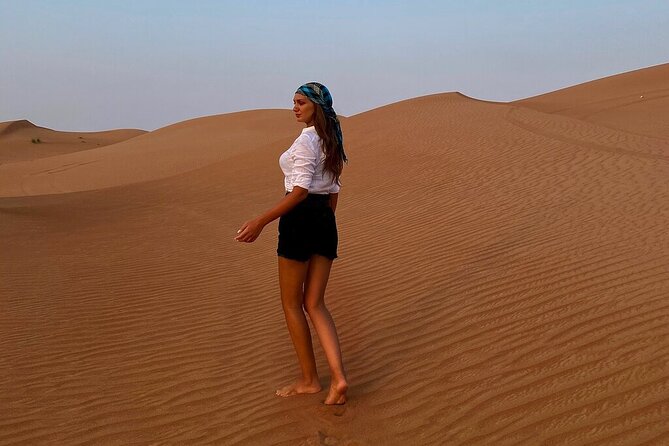 Dubai Desert Safari: Tanoura Show, Dune Bashing and BBQ Dinner - Dune bashing and the sunset stop