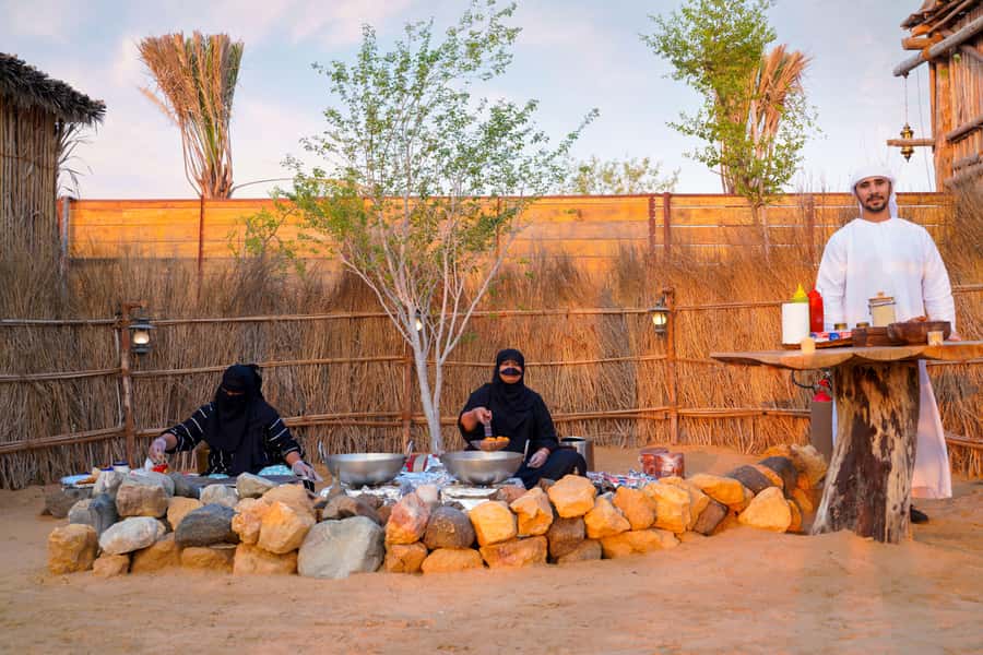 Dubai: Desert Safari with Camp, Dinner, & Optional Overnight - Stargazing after the shows