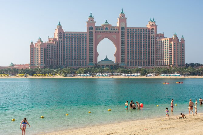 Dubai Discovery Tour - Half Day - One morning, many sides of Dubai