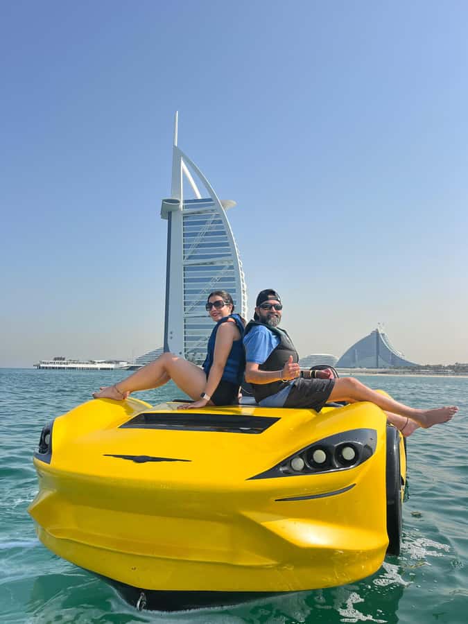Dubai: Dubai Marina Jetcar Ride - How the Jetcar handles and what the speed figures mean