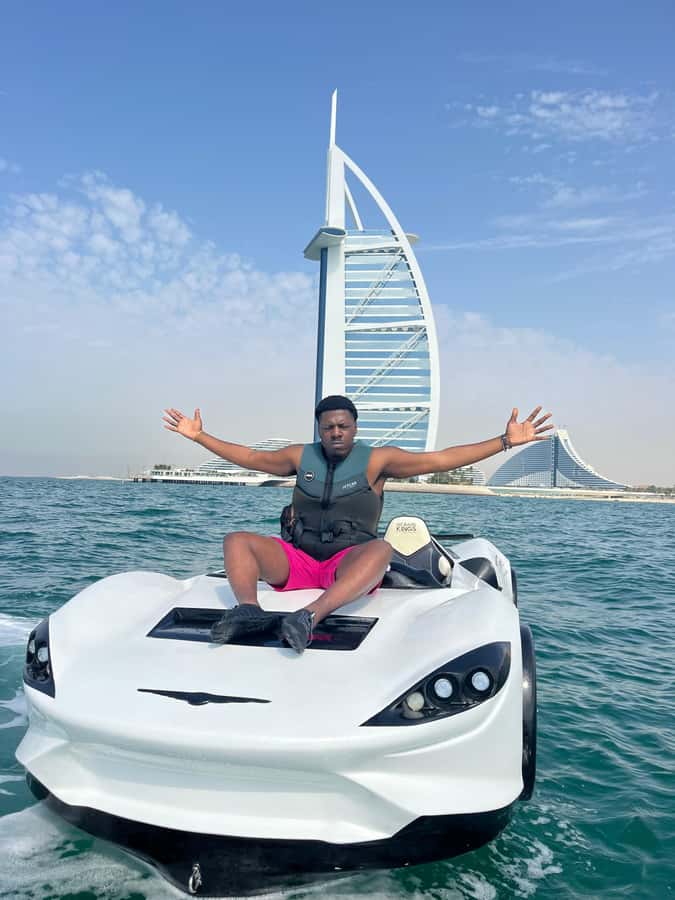 Dubai: Dubai Marina Jetcar Ride - Who should book this experience