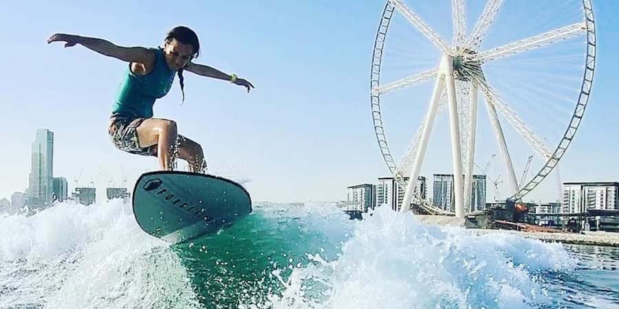Dubai: Dubai Marina Wakesurfing or Wakeboarding Experience - Key points at a glance