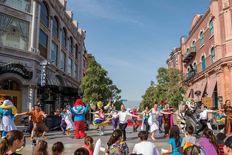 Dubai: Dubai Parks and Resorts™ Multi Parks Pass - Food, drinks, and the real cost of the day