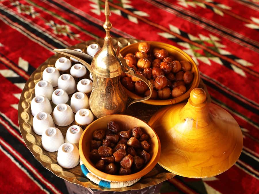 Dubai: Dune Buggy Desert Safari, Camel Ride & Sandboarding - BBQ dinner and evening entertainment