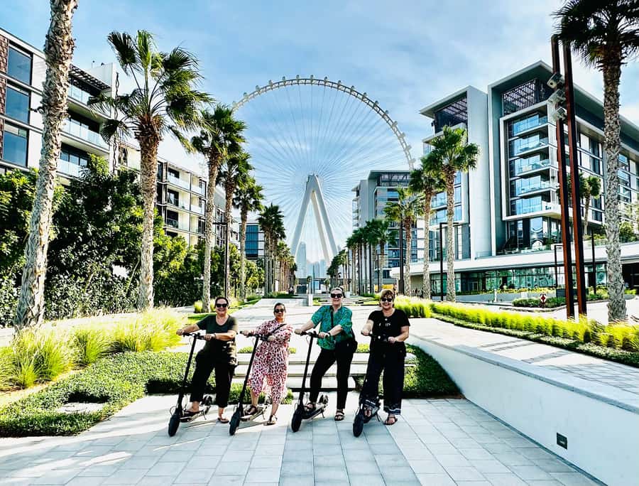 Dubai: E-Scooter Guided Tour of Marina, JBR & Bluewaters - What the guides add to the experience