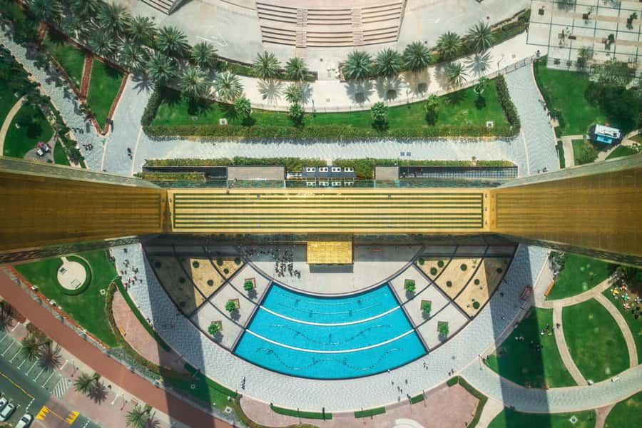 Dubai: Entry Ticket to the Dubai Frame with Deck Access - Reading old Dubai and new Dubai from one deck