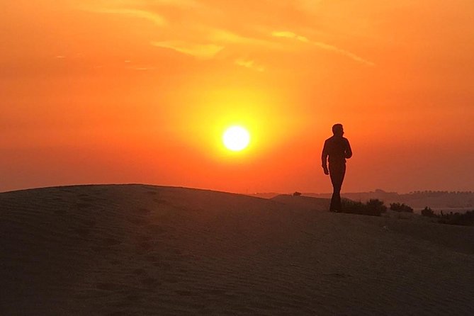 Dubai Evening 4x4 Desert Safari, Shows, Camel Ride BBQ Dinner - BBQ Dinner Under the Evening Sky