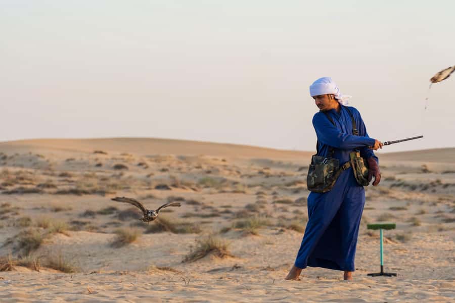 Dubai: Evening Camel Trekking & Dinner at Al Marmoom Oasis - Dinner Entertainment in the Desert Village