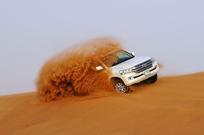 Dubai Evening Desert Safari & BBQ Dinner - How the transport and group size affect the evening