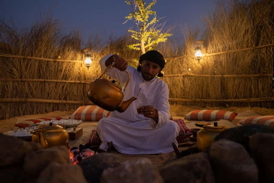 Dubai: Evening Desert Safari with Camel Ride & Stargazing - Dinner and the package choices