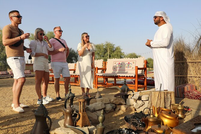 Dubai Evening Heritage Safari by Vintage G Class Al Marmoom Oasis - Arabic dress and the falcon photo stop