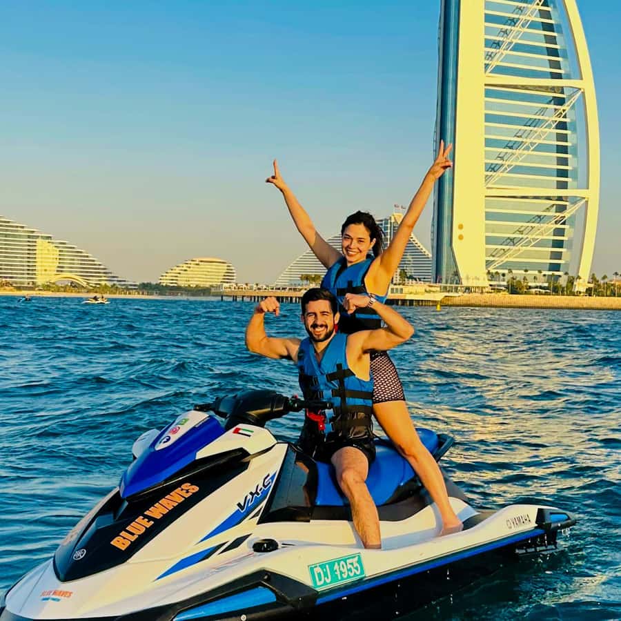 Dubai: Experience Jet Ski to Burj Al Arab +PICTURES & VIDEOS - Riding toward the Burj Al Arab from Jumeirah