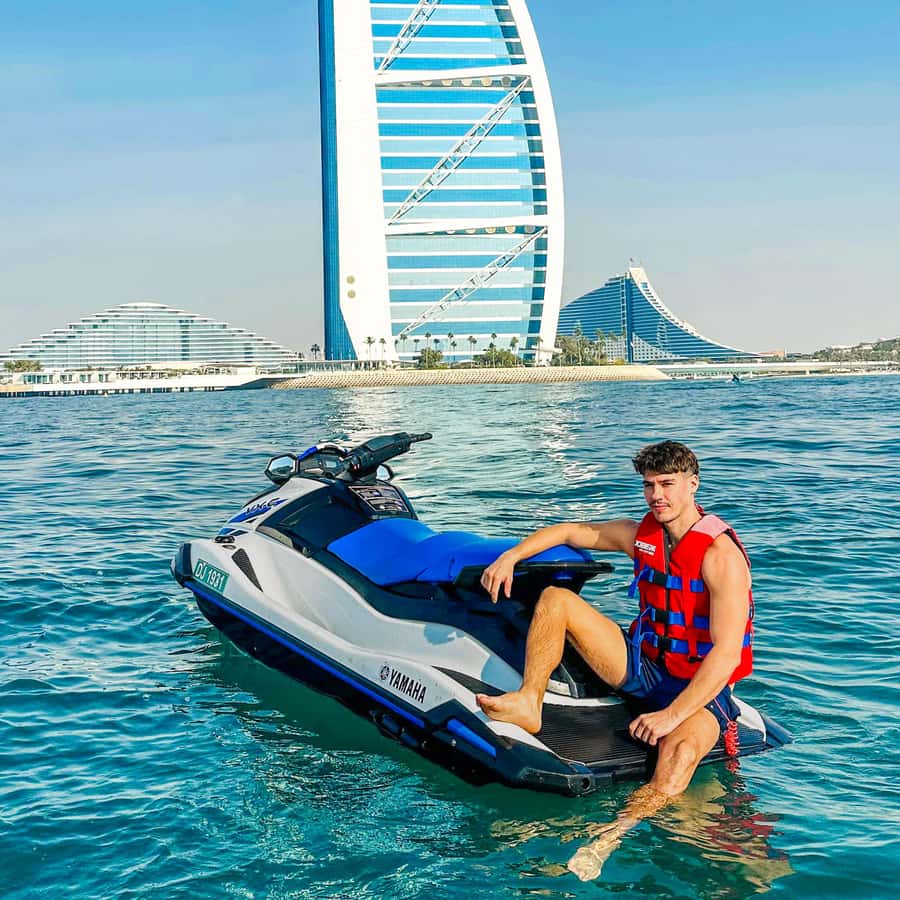 Dubai: Experience Jet Ski to Burj Al Arab +PICTURES & VIDEOS - The Yamaha VX-C and VX-R experience